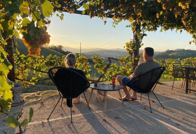 غرفة قياسية مطلّة علي حمام السباحة, Bed And Adventure Tramontana Resort   Camera Vista