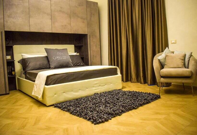 غرفة قياسية رباعية مزودة بشُرفة, Corso Italia Luxury Suite