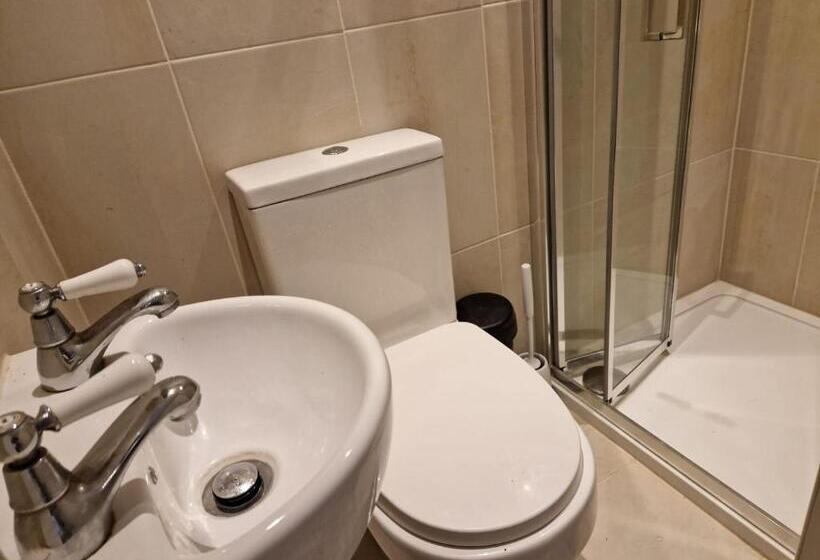 اتاق استاندارد با چشم‌انداز, Phoenix Rise Retreat