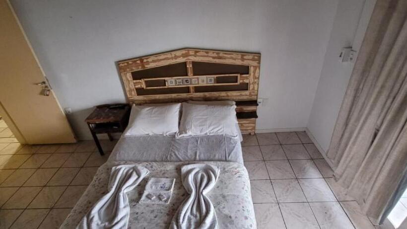 Triple Room Sea View, Residencial Santa Maria