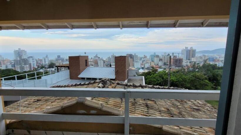 Triple Room Sea View, Residencial Santa Maria