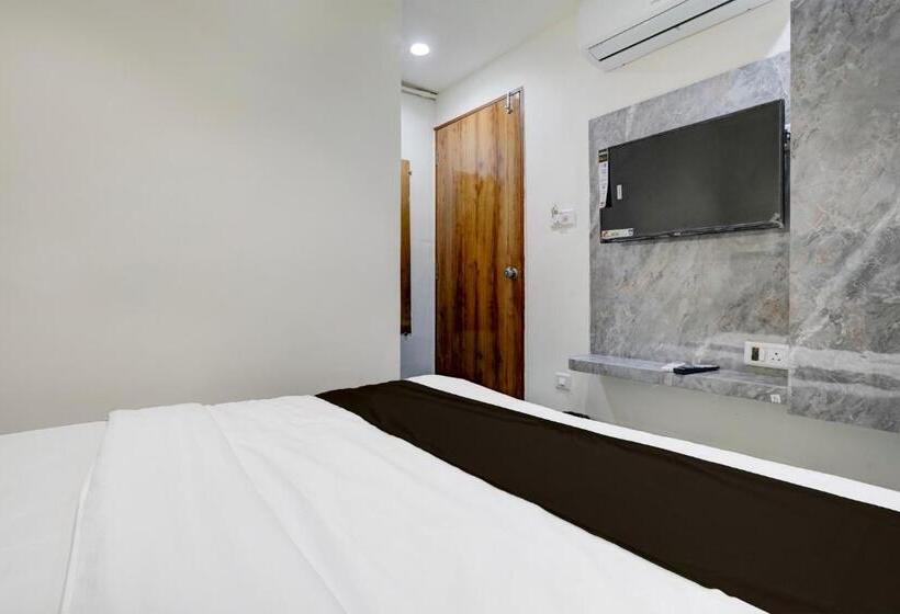 三人经典房间, Collection O Hotel Gift Inn