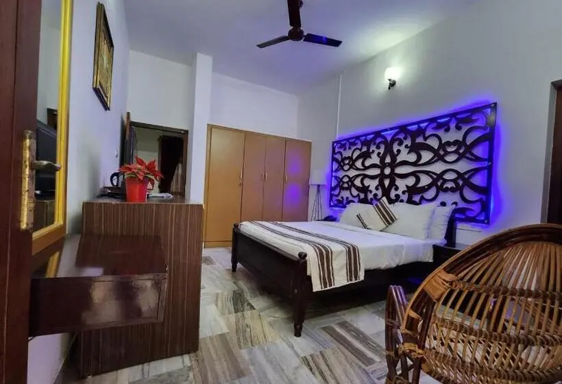 Chambre Deluxe King Size, Bharatham Heritage Inn