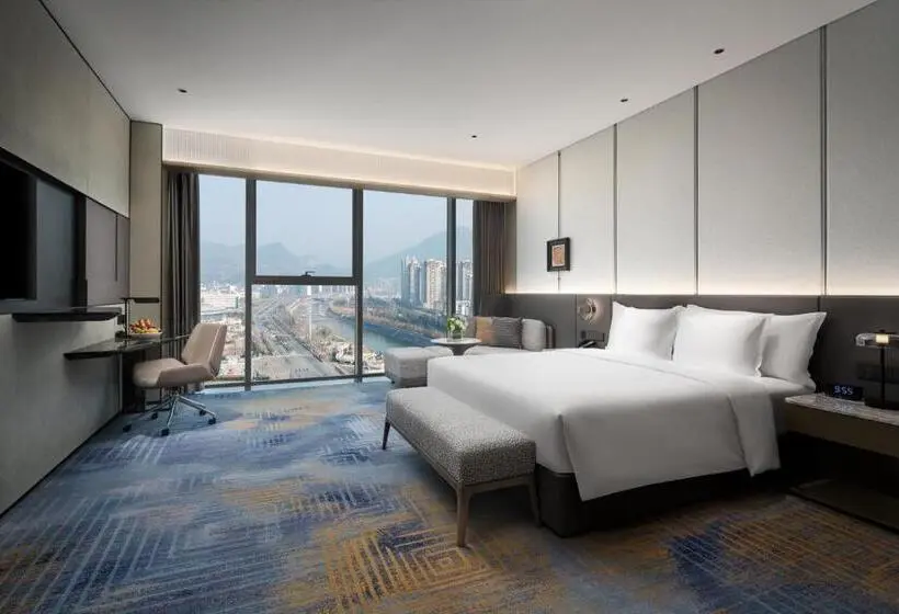 プレミアムルーム, Crowne Plaza Shangluo By Ihg