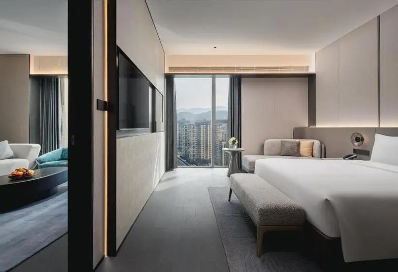 スイート, Crowne Plaza Shangluo By Ihg