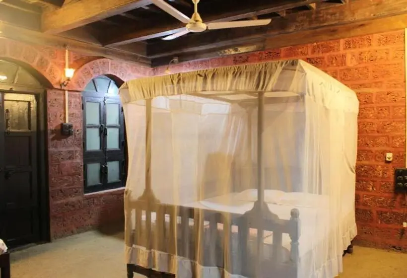 ベーシックトリプルルーム, Konkan Nest Resort
