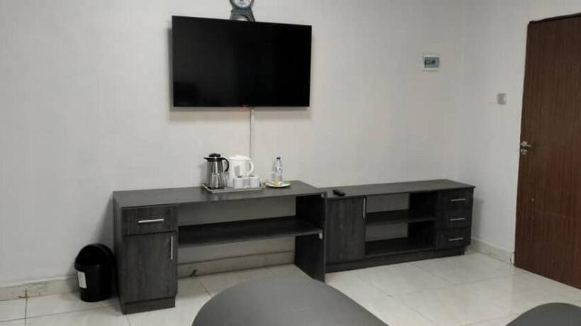 اتاق استاندارد, Luckyone