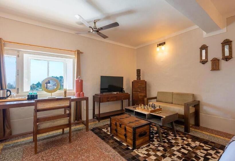 スーペリアールーム, Maati Resort By The Lake Hill