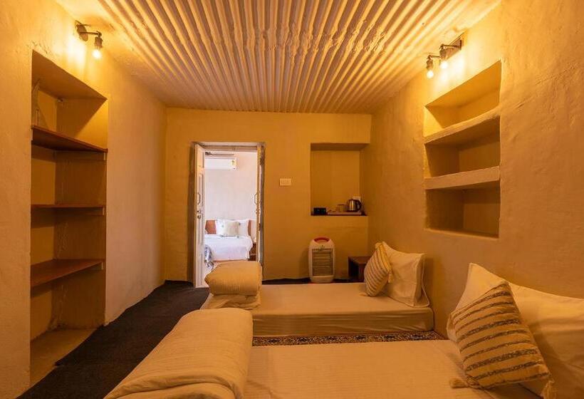 ジュニアスイート, Maati Resort By The Lake Hill