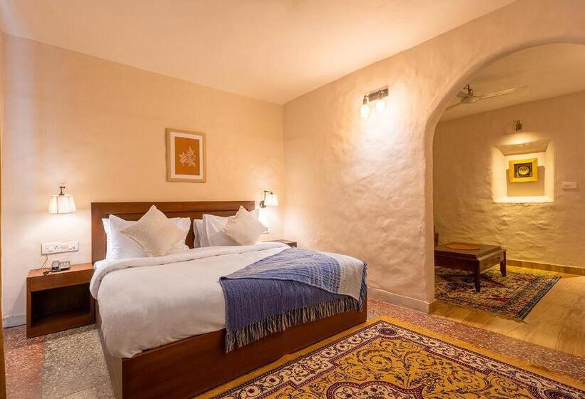 ジュニアスイート, Maati Resort By The Lake Hill