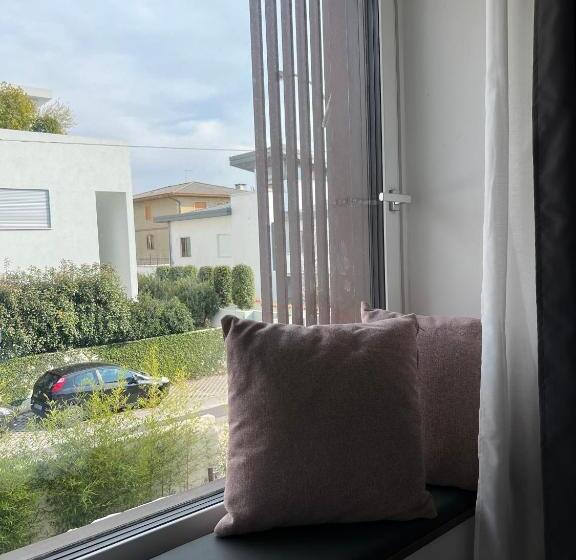 豪华房间, Green House