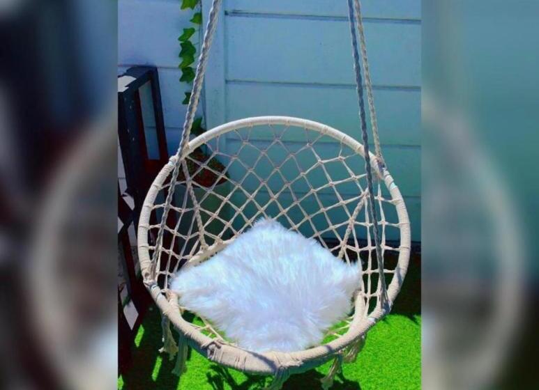 Люкс с Балконом, Kwaaamiii