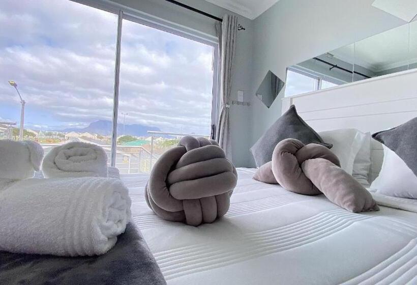 חדר סטנדרט עם מרפסת, Kwaaamiii