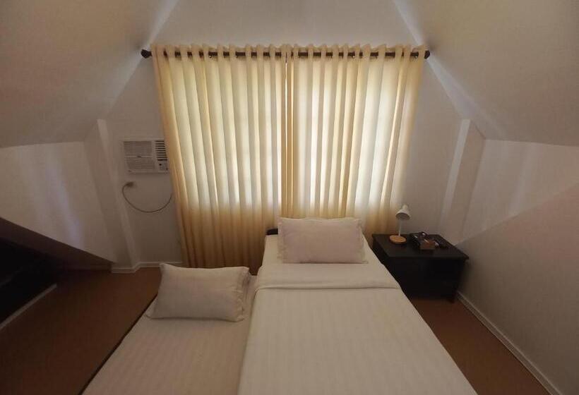 اتاق لوکس, Castle Rock Boracay