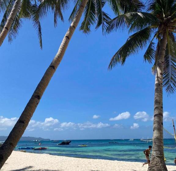 スタンダードルーム, Castle Rock Boracay
