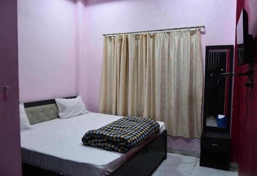 חדר סטנדרט נוף לגינה, Royal Galaxy