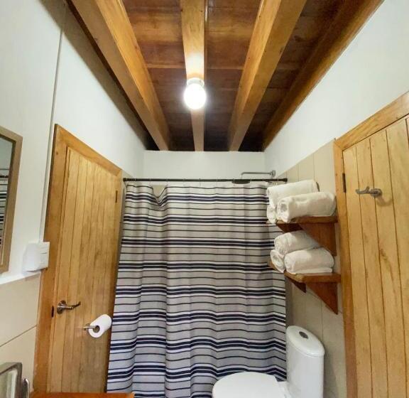 اتاق لوکس, Trópica Reserve