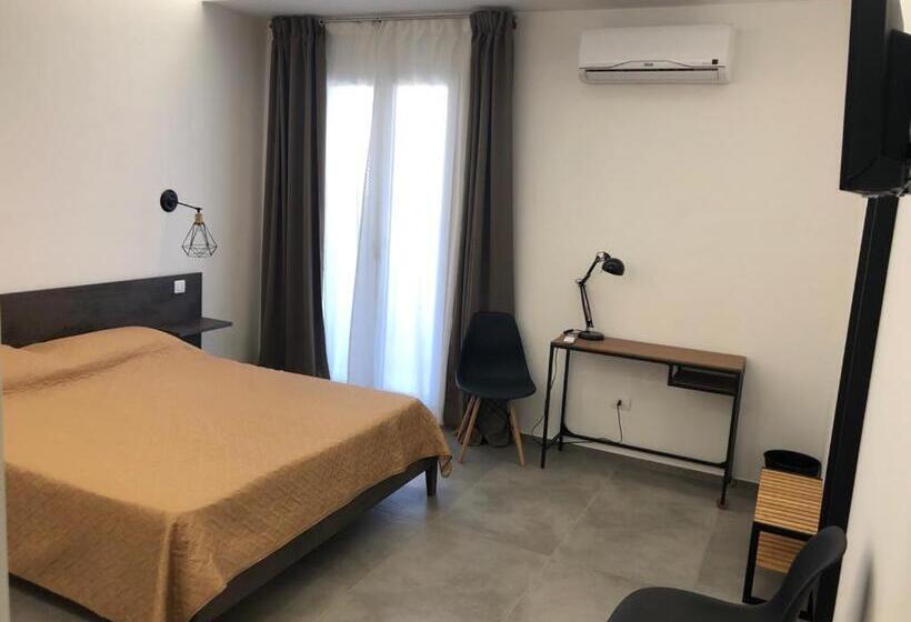 اتاق لوکس, Olympus