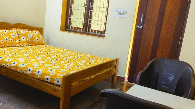 Номер Economy, Manikandan Guest House