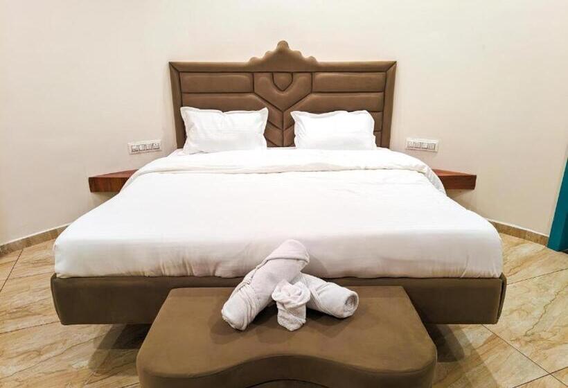 Номер Стандарт Вид на Сад, The Royal Rivera Resort