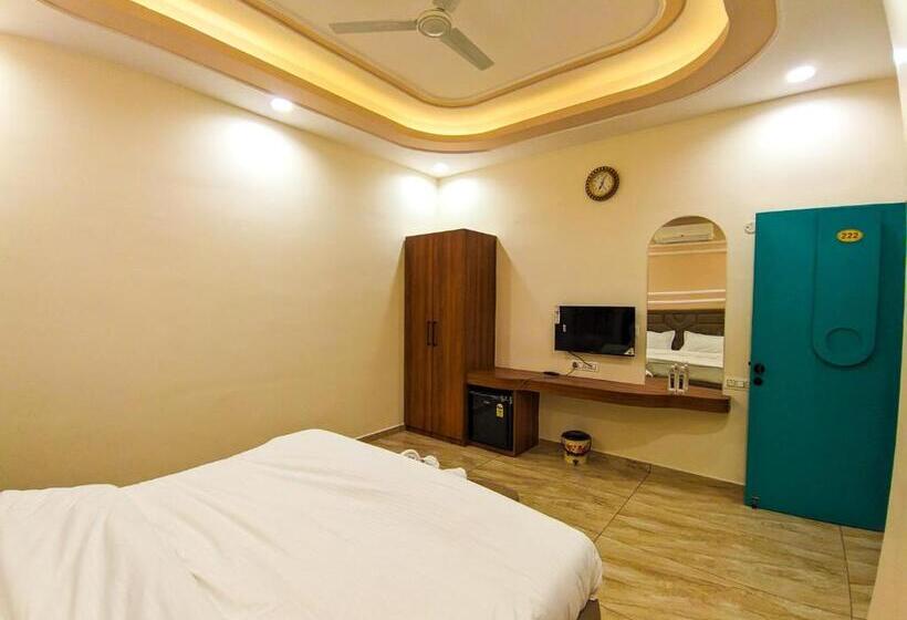 디럭스 룸, The Royal Rivera Resort