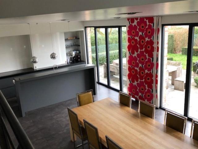 חדר סטנדרט עם מרפסת, Work, Relax, Sleep In Modern Villa