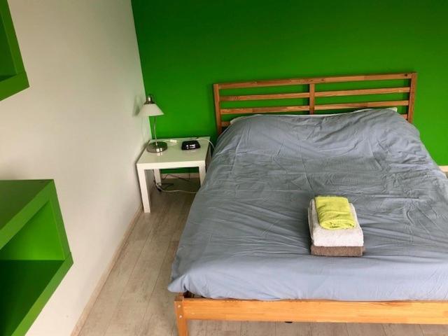 חדר סטנדרט עם מרפסת, Work, Relax, Sleep In Modern Villa