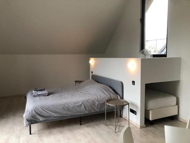 חדר משפחתי, Work, Relax, Sleep In Modern Villa