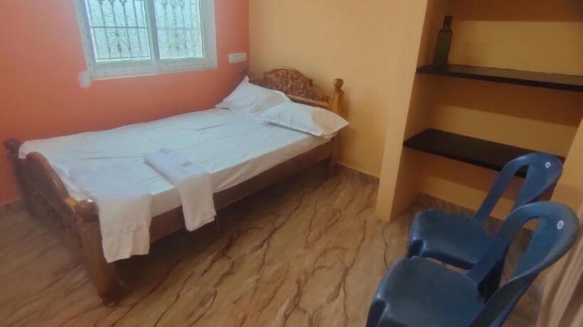 Deluxe-huone, Pushpa Mahal A/c & Pushpa Residency