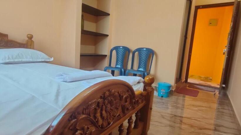 Deluxe-huone, Pushpa Mahal A/c & Pushpa Residency