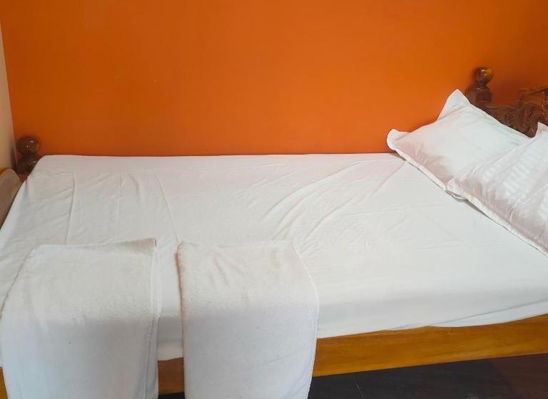 Deluxe-huone, Pushpa Mahal A/c & Pushpa Residency
