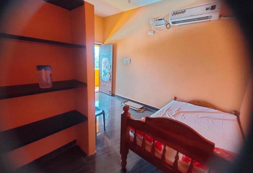 Superior-huone, Pushpa Mahal A/c & Pushpa Residency