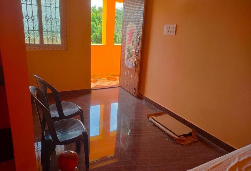 Superior-huone, Pushpa Mahal A/c & Pushpa Residency