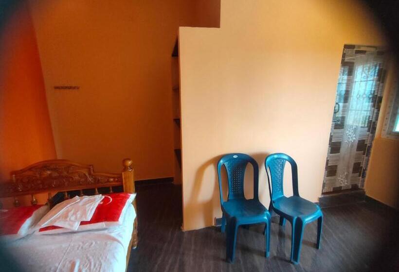 Superior-huone, Pushpa Mahal A/c & Pushpa Residency