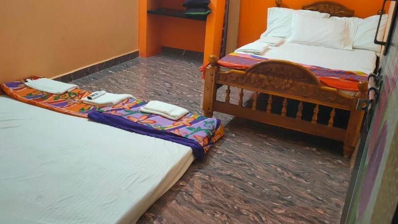 Perhehuone, Pushpa Mahal A/c & Pushpa Residency