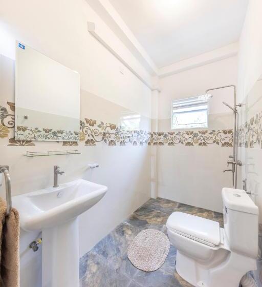 غرفة ديلوكس, Makai Surf House