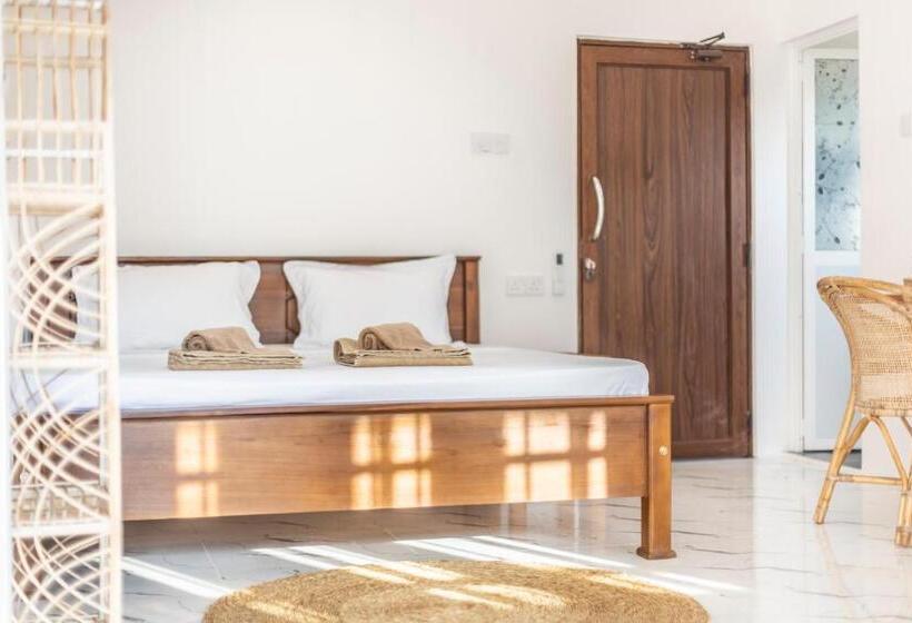 غرفة ديلوكس مزودة بشرفة, Makai Surf House