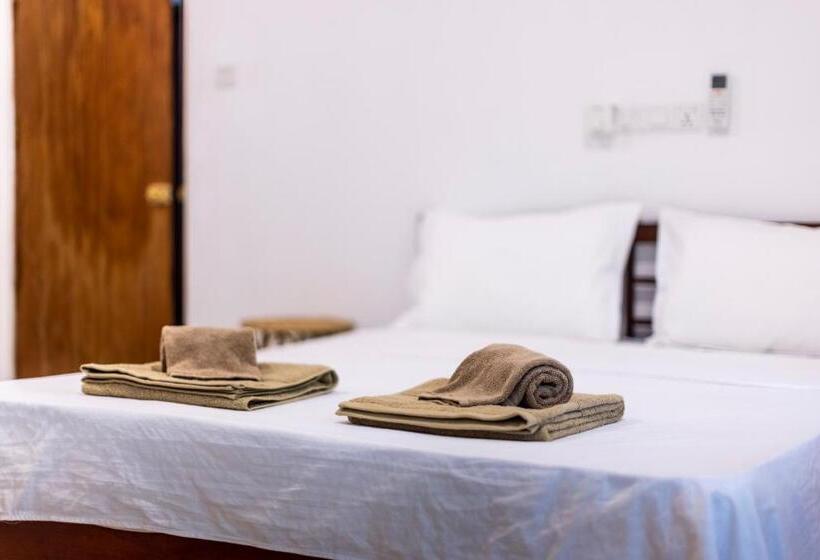 Номер Стандарт, Makai Surf House