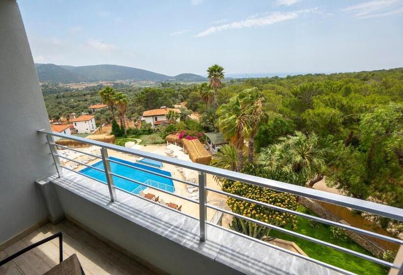 غرفة قياسية مزوَّدة بشُرفة, The Nix Hotel Patara Beach