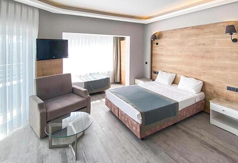 غرفة قياسية ثلاثية, The Nix Hotel Patara Beach