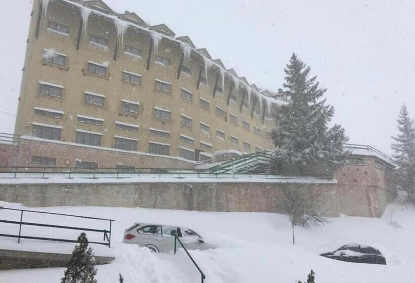 آپارتمان 1 خوابه, Villa Aremogna