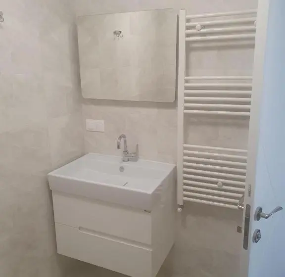 ２ベッドルームアパートメント, димоти апартхотел