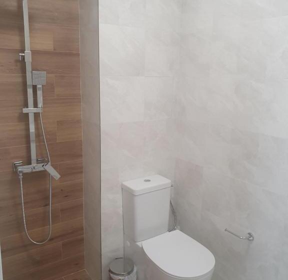 침실 2개 아파트, димоти апартхотел