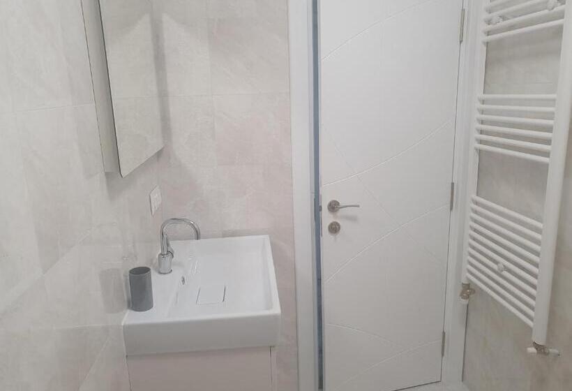 패밀리 스튜디오, димоти апартхотел