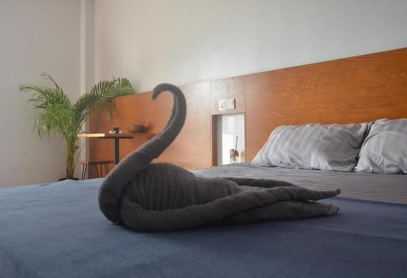 اتاق استاندارد, Cosmos Guesthouse Snack Bar