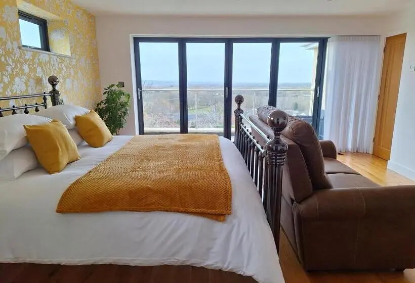 バルコニー付きデラックスルーム, A Room With A View