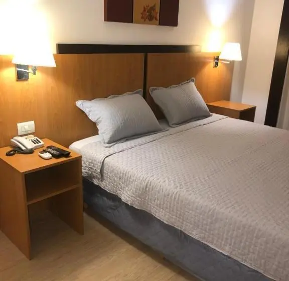 キングサイズベッドのスタンダードルーム, Flat 315   Comfort Hotel Taguatinga   Particular