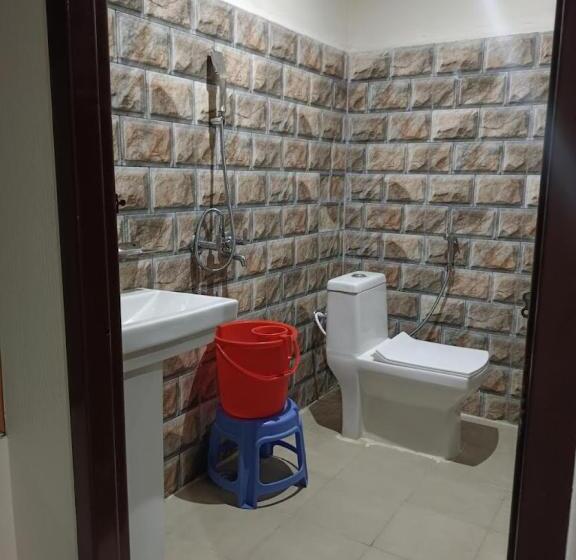 マウンテンビュースタンダードルーム, Kedar Valley Resorts Kedarnath