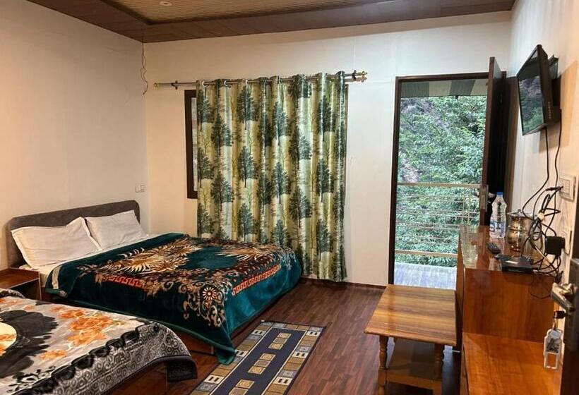 디럭스 4인 룸, Kedar Valley Resorts Kedarnath