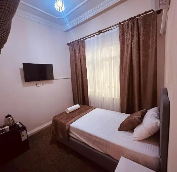 اتاق استاندارد یک نفره, Konak Otel Suriçi